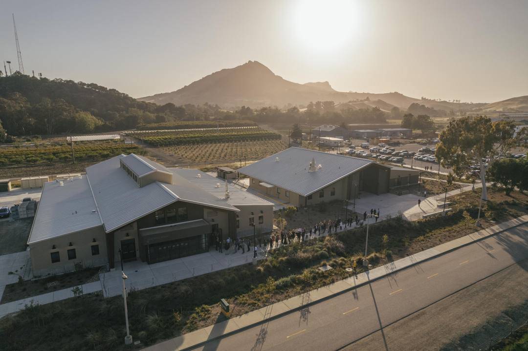 Featured image for “Cooperages 1912 and the Boswell Family Donate $250,000 to the JUSTIN and J. LOHR Center for Wine and Viticulture at Cal Poly”